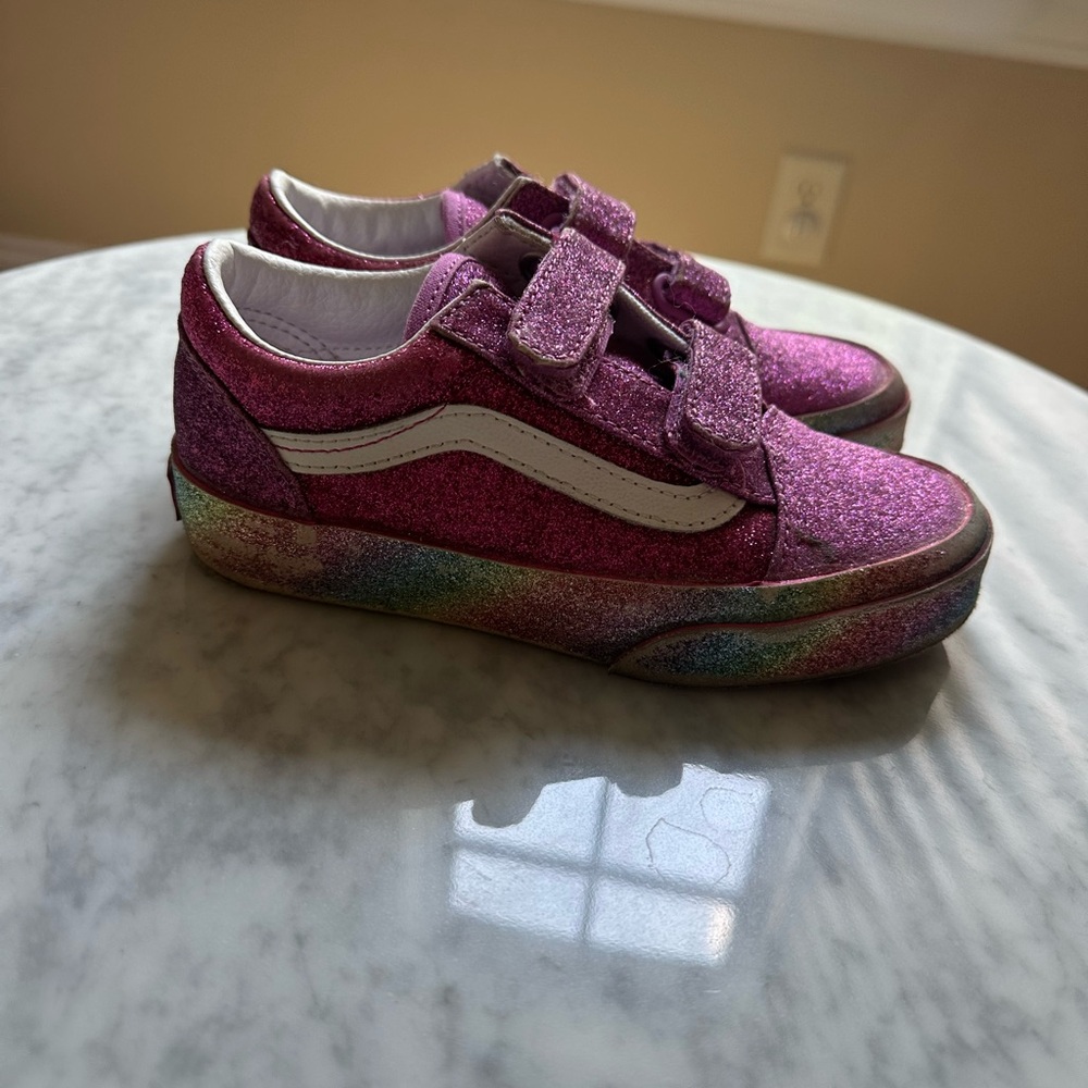 Vans Pink Sneakers with Velcro Strap and White Soles - Picture 3 of 8